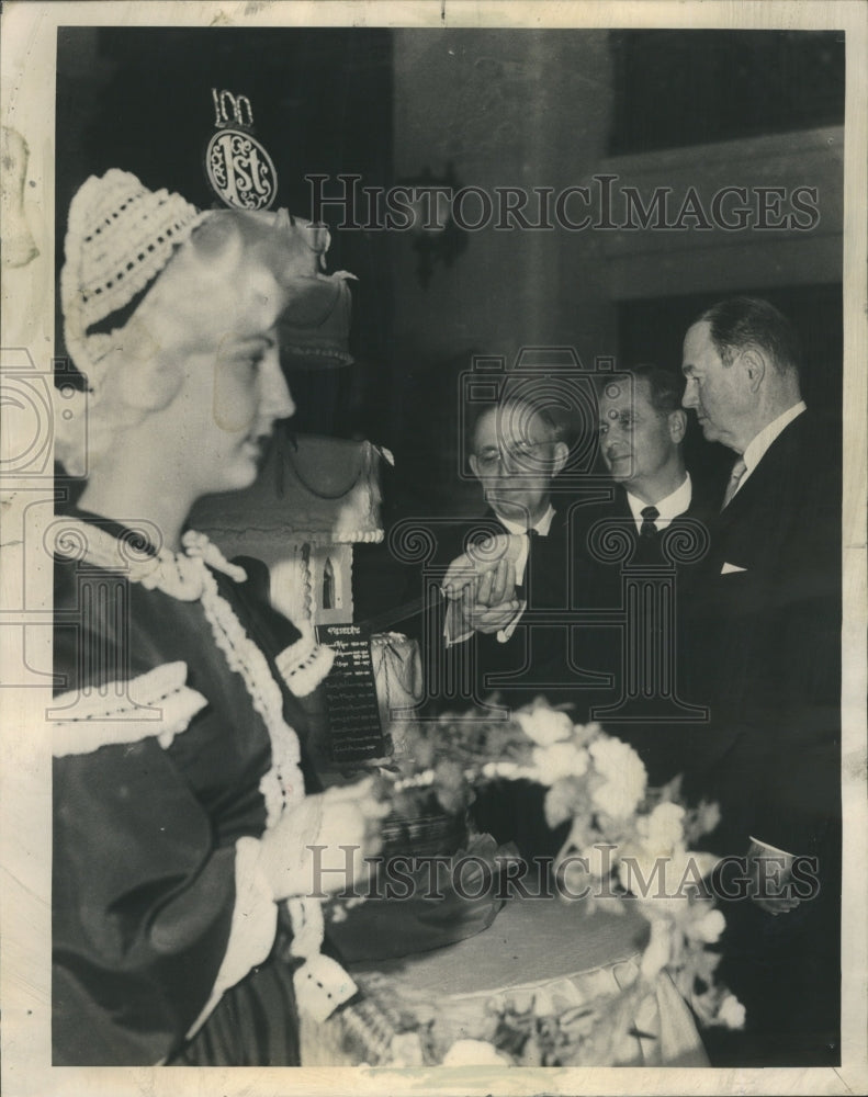 1963 First Nat'l Bank 100th Birthday Party - Historic Images
