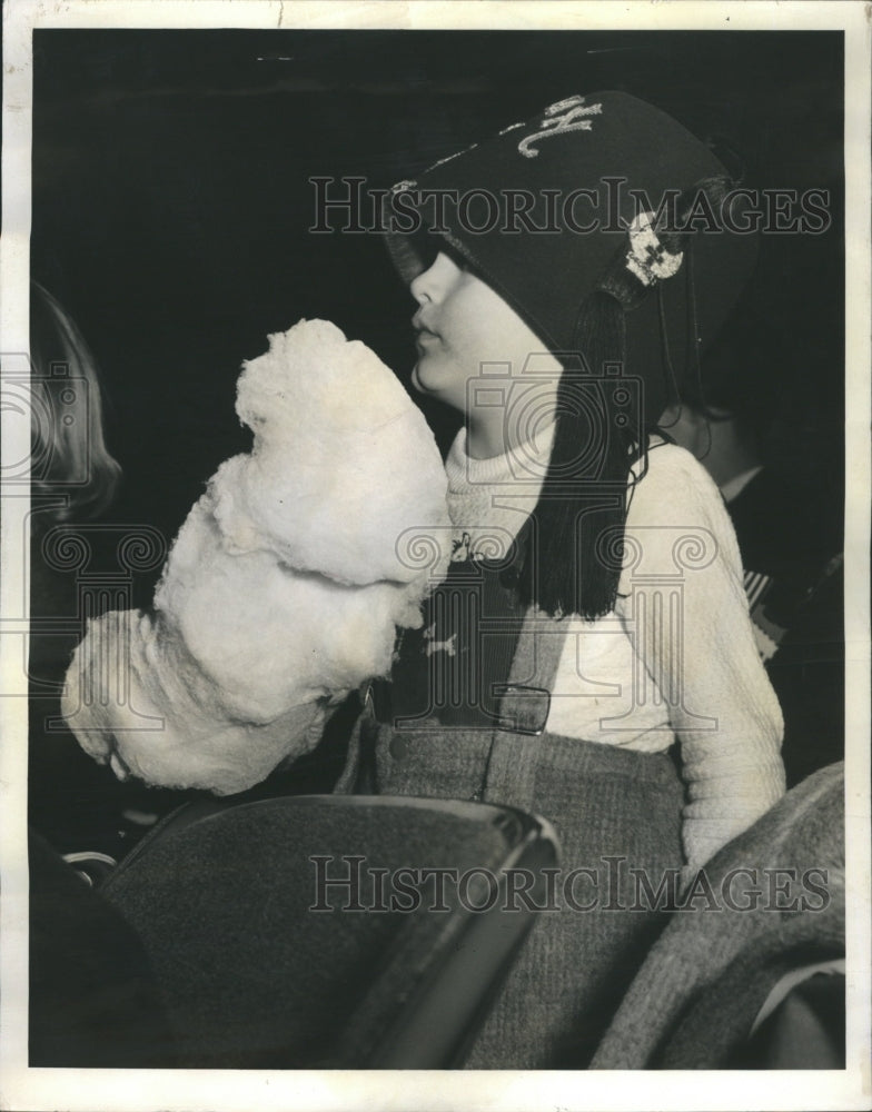 1960 Shrine Circus Child Fun Cotton Candy - Historic Images