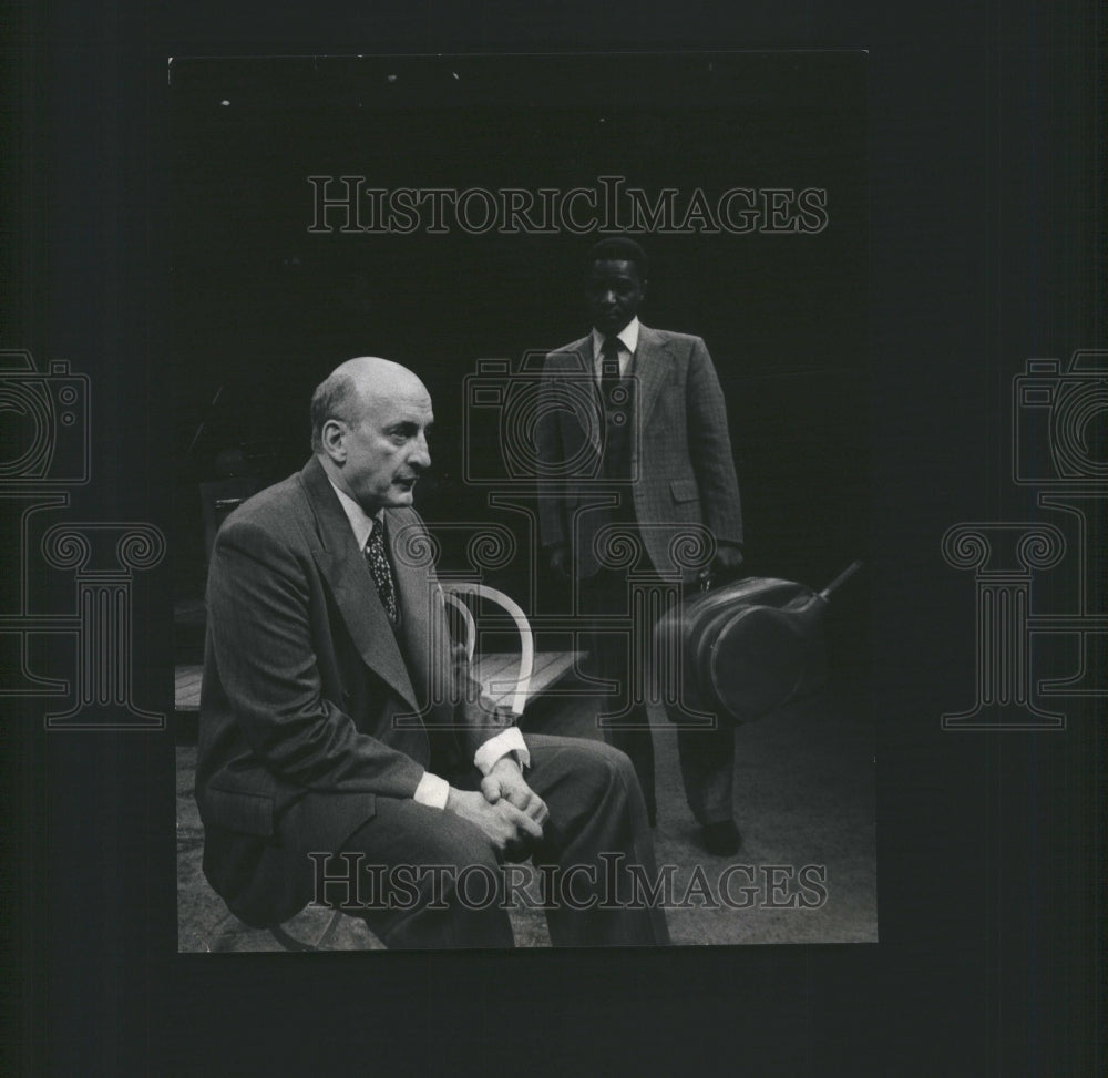 1975 George C. Scott Chuck Patterson Play - Historic Images