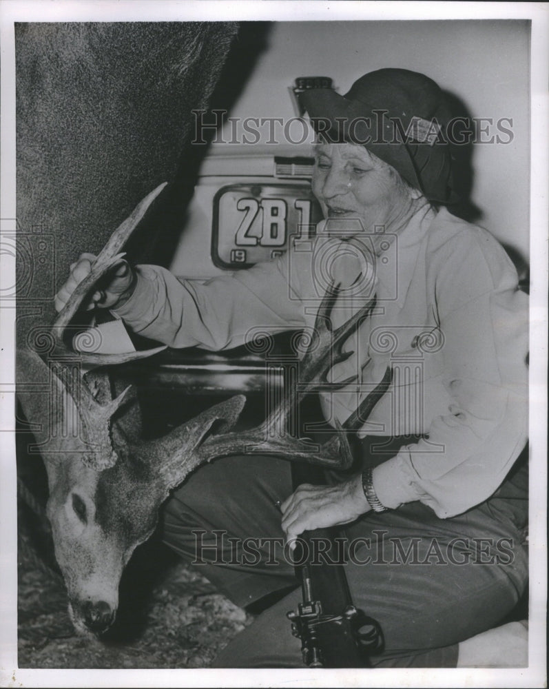 1954 Sharp Shooting Grandma - Historic Images