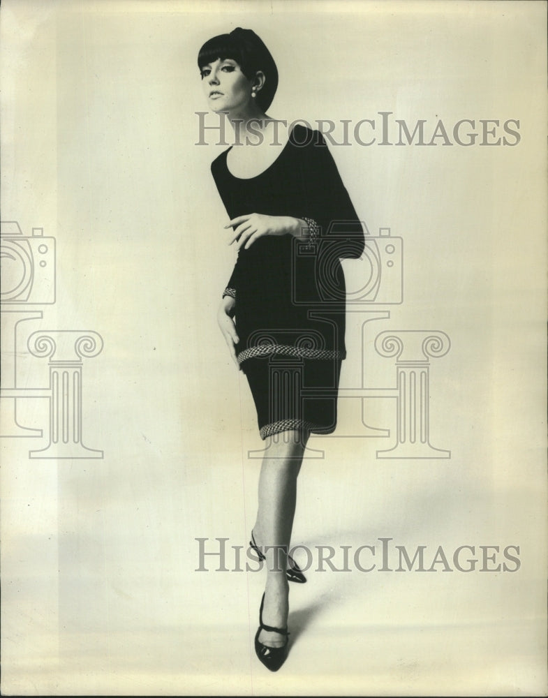 1966 Tattersall Trims Summer Silhoueue Fash - Historic Images