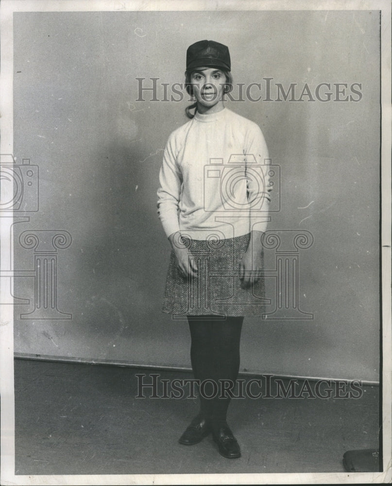 1969 Wendy Divine Blums Vogue City Brown - Historic Images