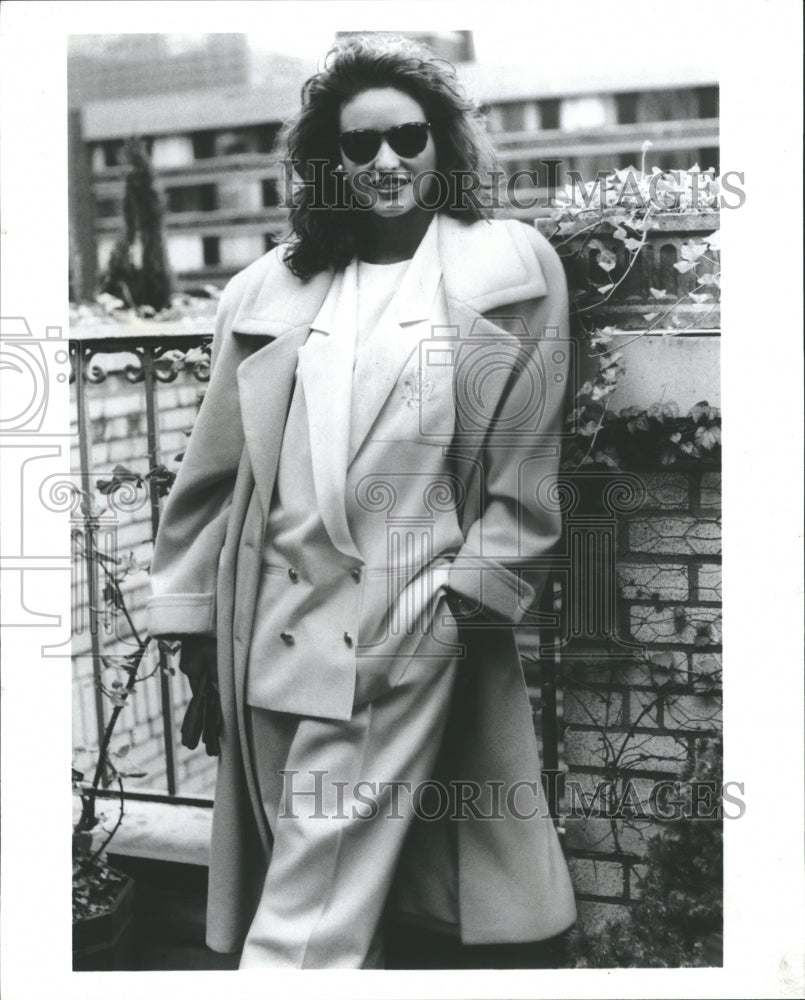 1990 Ellasbeth Camel Fleece Coat Tops Cream - Historic Images