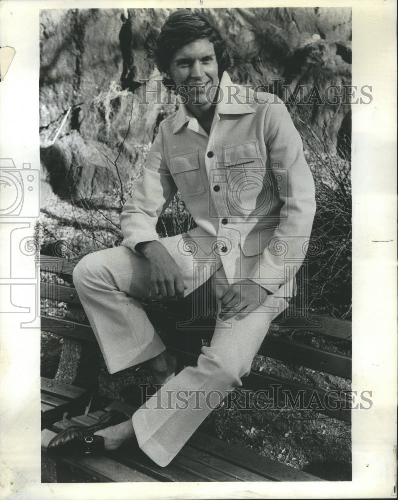 1972 Mens Button Down Shirt Suit - Historic Images