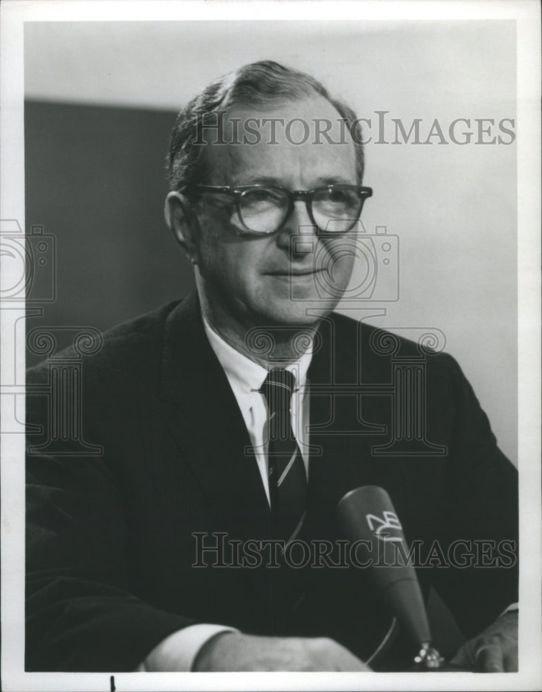 1966 Press Photo Lawrence Spivak - Historic Images