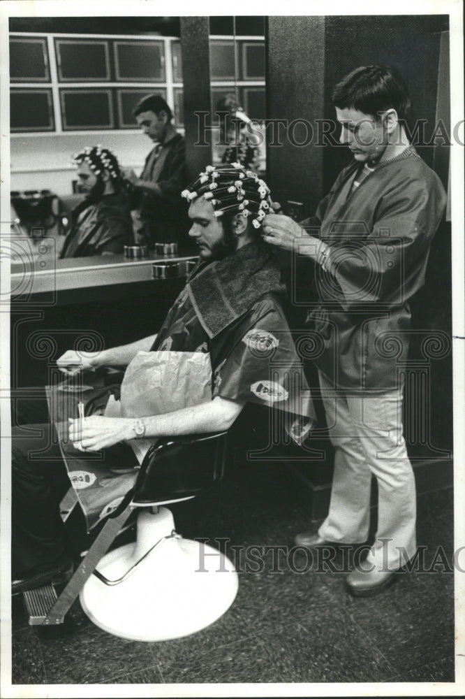 1977 Obelisk men beauty salon Playboy - Historic Images