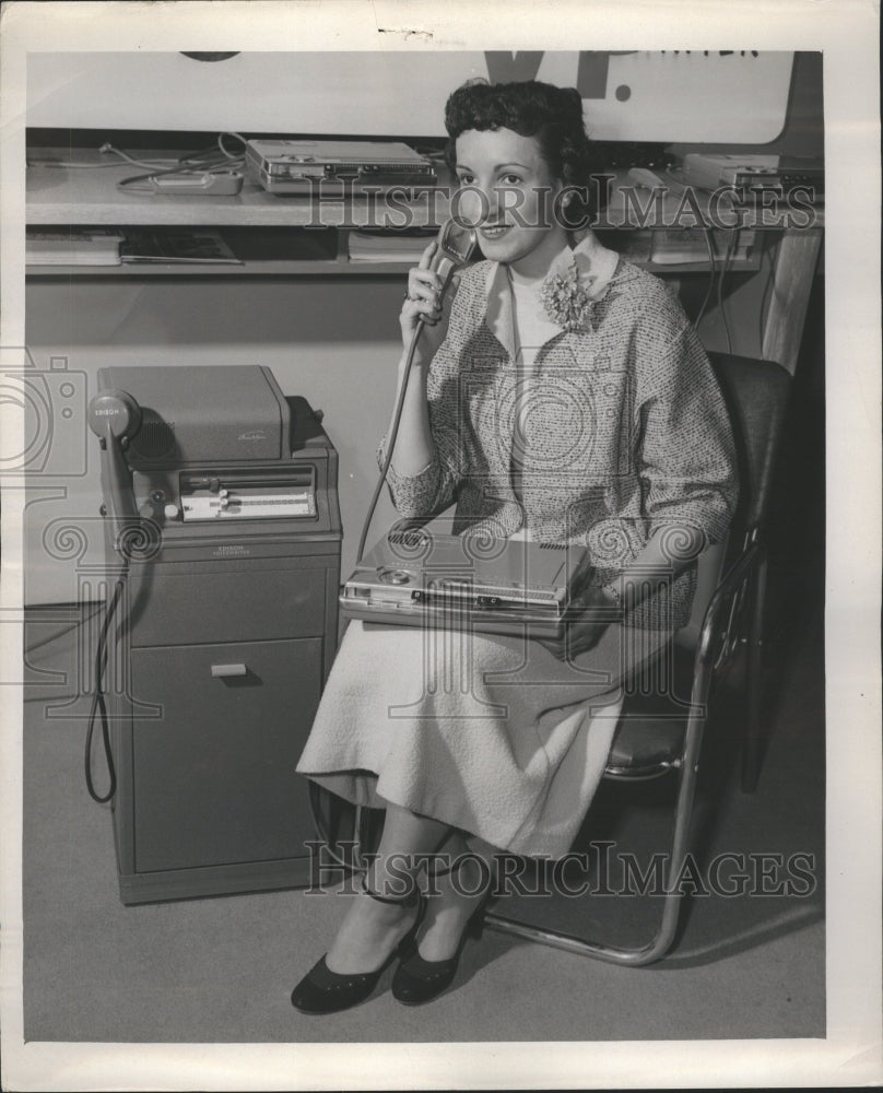 1953 V P Edison Linda Levita Voice Writer - Historic Images
