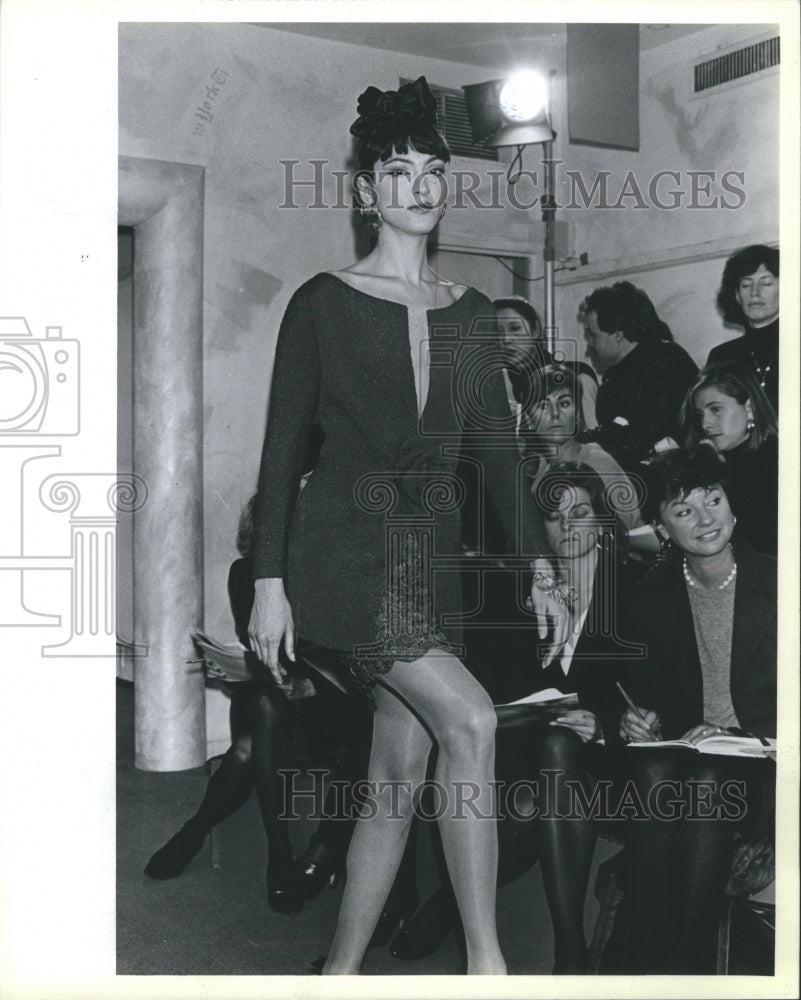 1987 Karan Scoop Neck Jacket Slim Skirt Cro - Historic Images