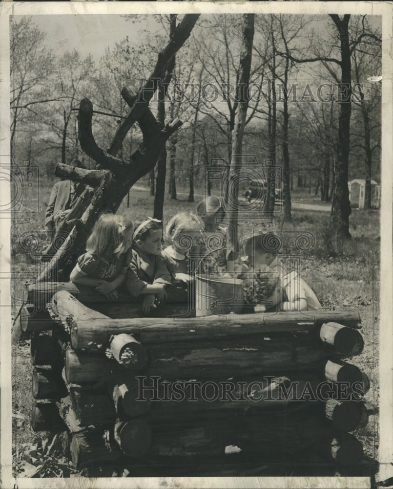 1937 Rustic Well - Water Wells - Historic Images