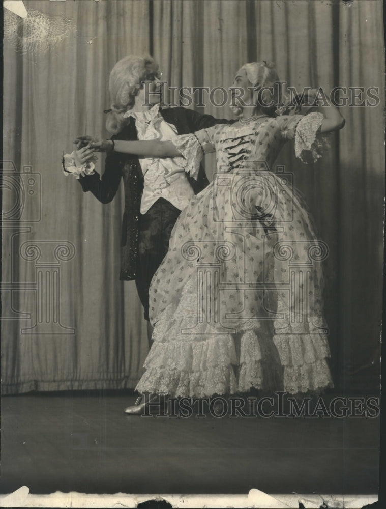 1932 Artistic Performance Masquerade Fancy - Historic Images