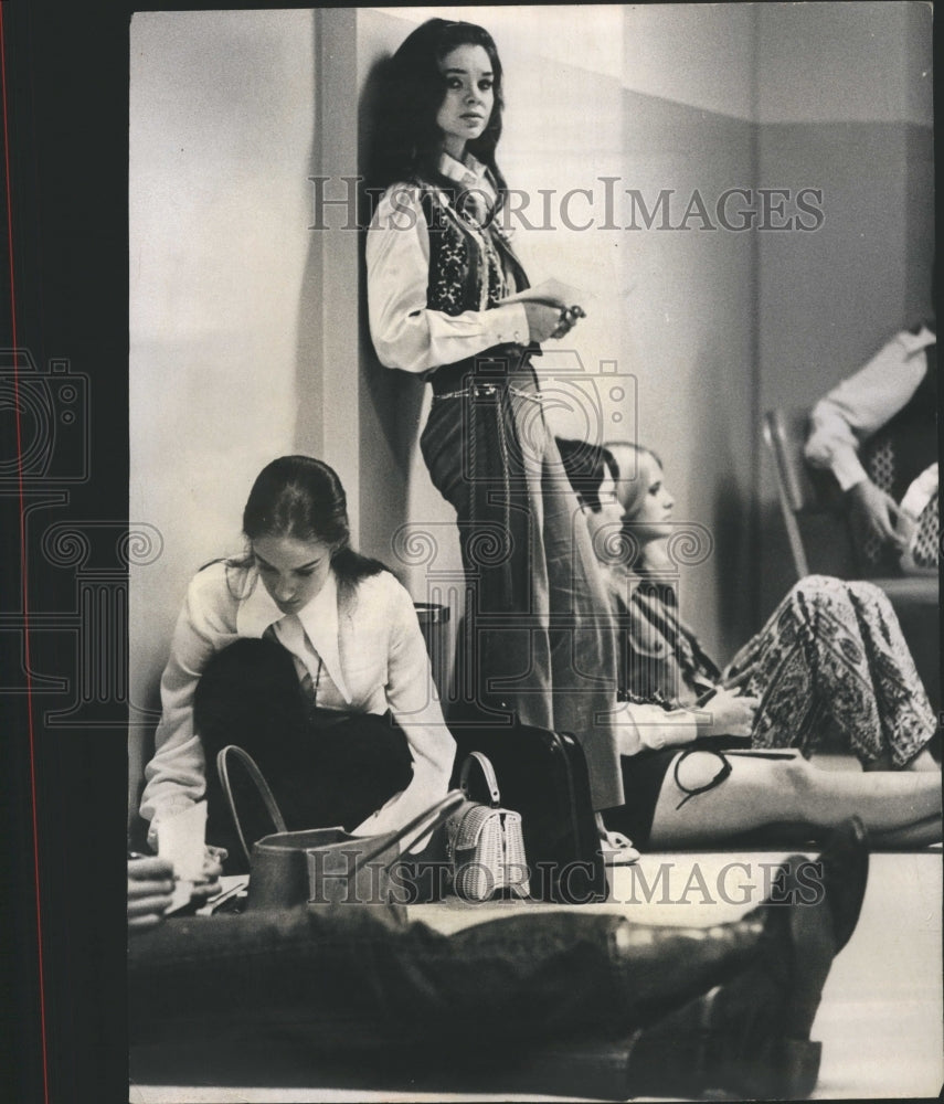 1969 Auditioning for Hair - Historic Images