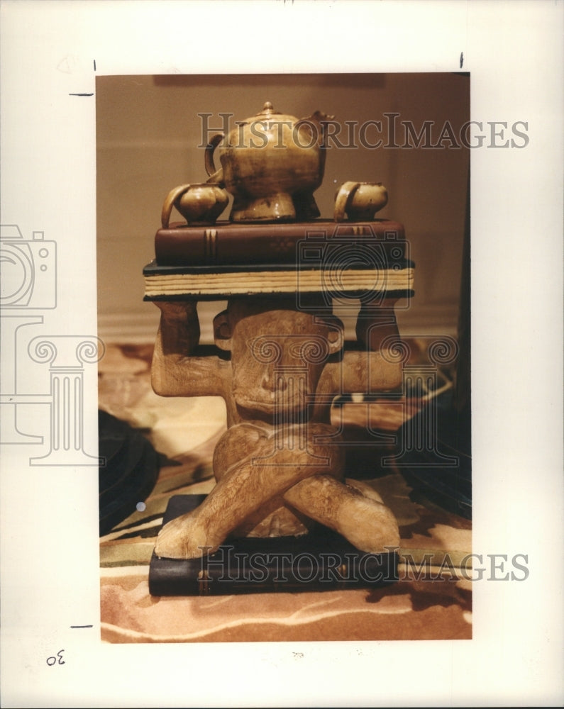 1992 Statue Animal Books - Historic Images