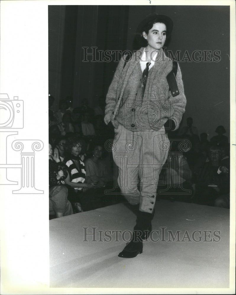 1984 Fabric Costume Society Place Wear Term - Historic Images