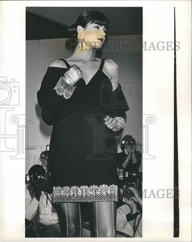 1988 Geoffrey Beene Crepe Slipe Dress - Historic Images