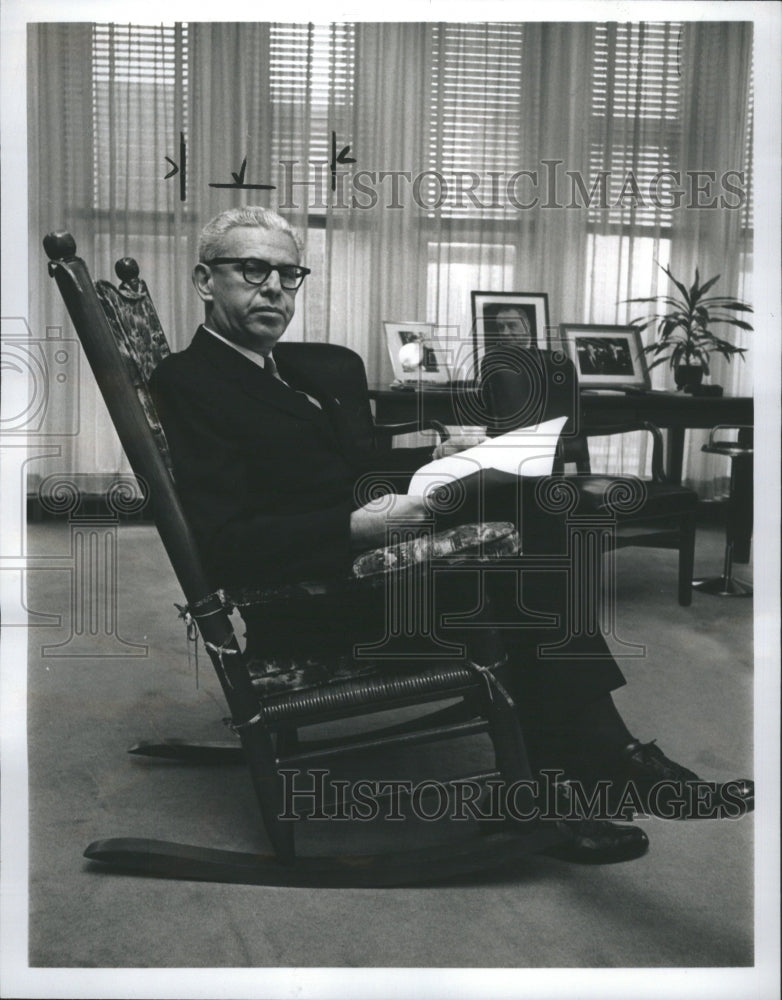1965 Goldberg in rocking chair - Historic Images