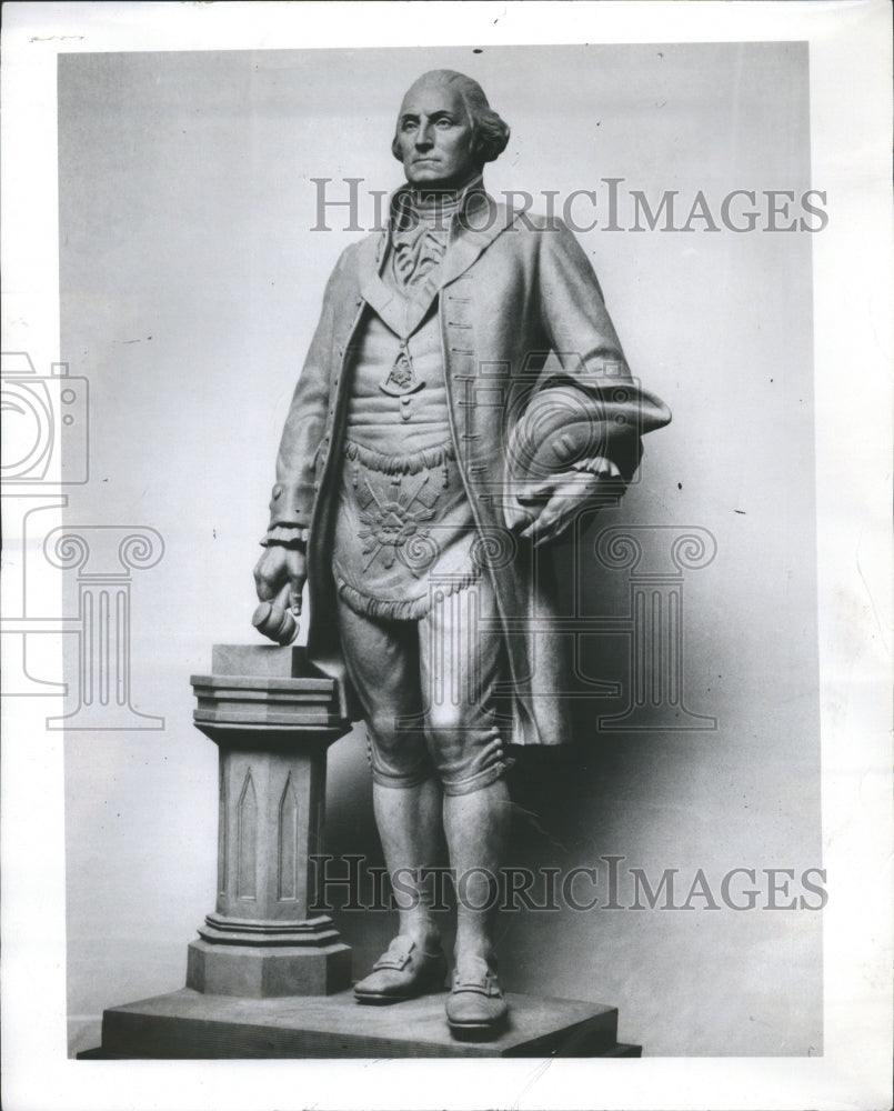 1966 George Washington's statue in masonic - Historic Images