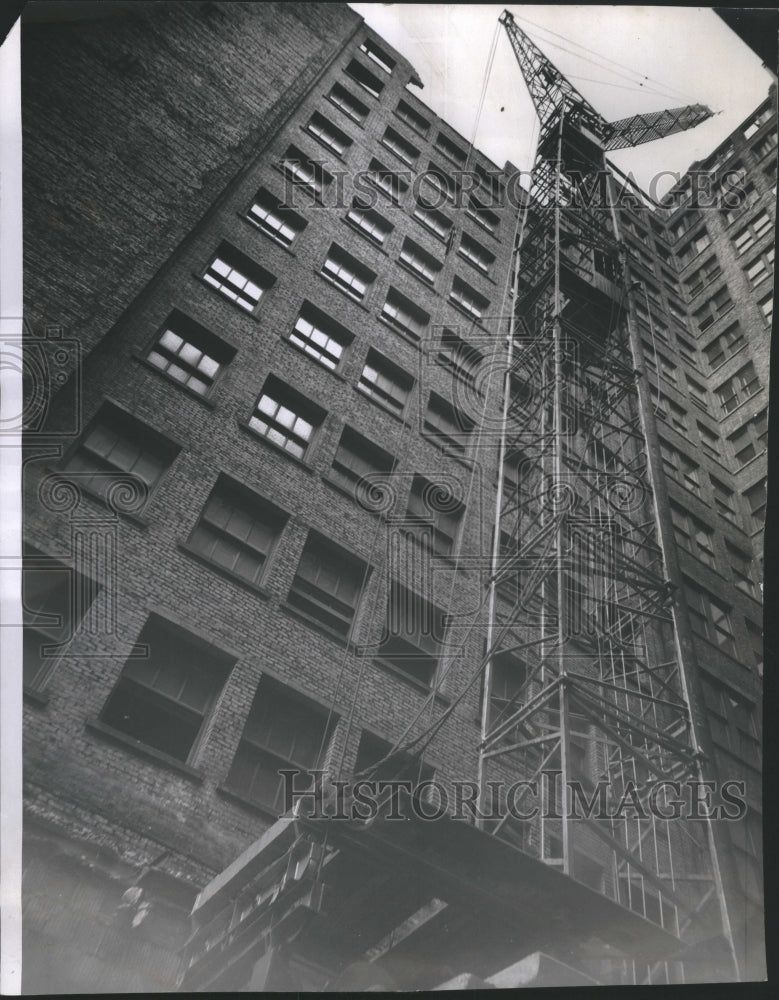 1958 Worlds Largest Crane Chicago Wrecking - Historic Images