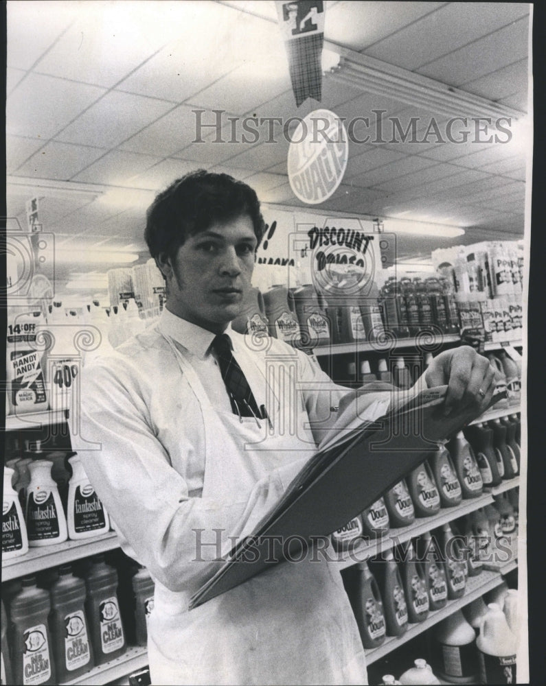 1971 Crest Hill Burglaries Thrift T Mart - Historic Images