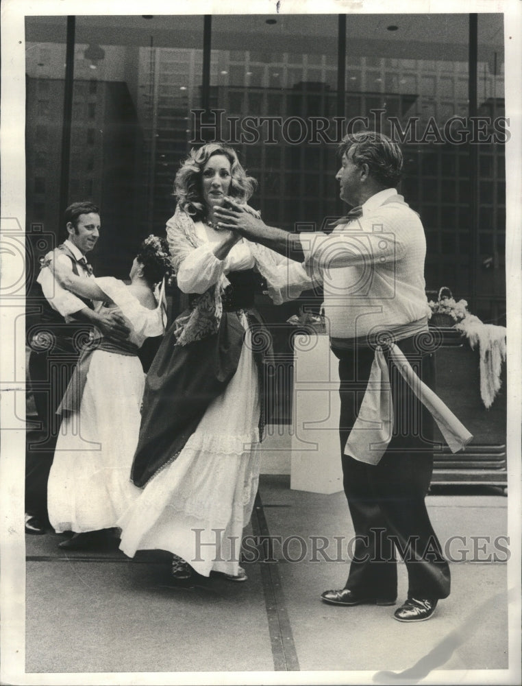1977 Dancers Sicilian Festival tarantella - Historic Images
