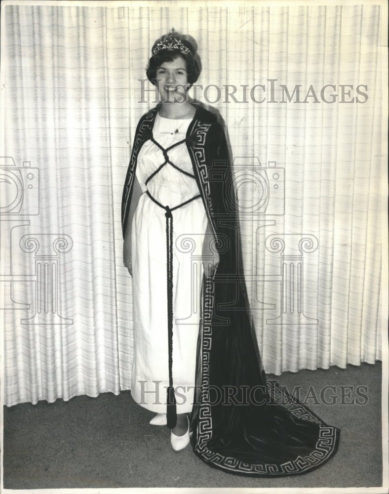 1963 Queen of Bethel Shirley Hootnick - Historic Images