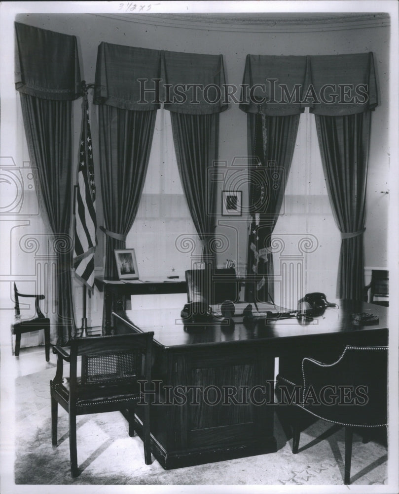 1960 White House Office - Historic Images