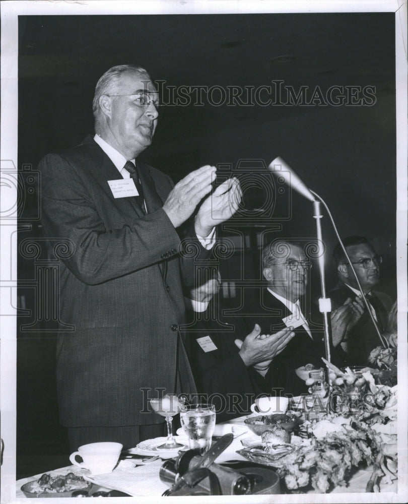 1960 Calvin Patterson during luncheon - Historic Images