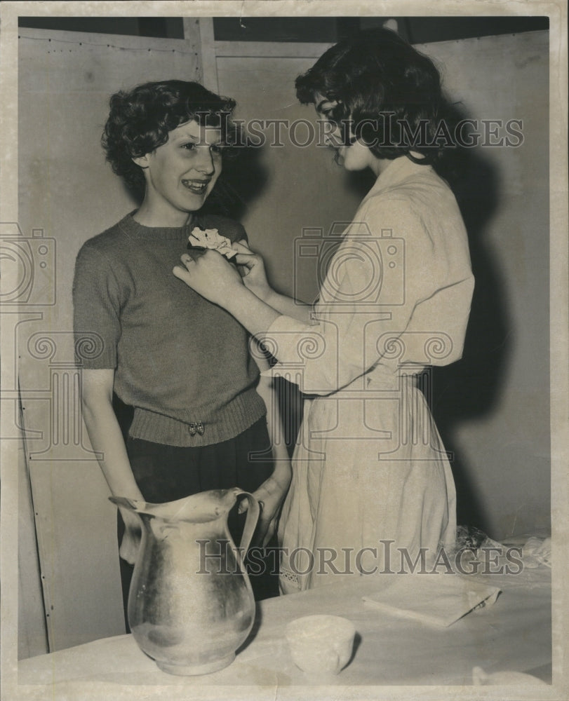 1949 Patricia Ruth Pearsall Margaret - Historic Images