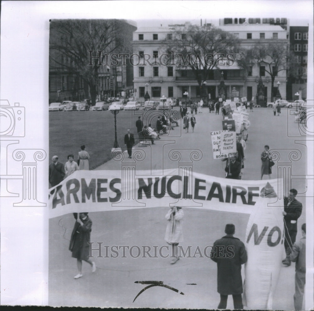 1963 Anti-Bomb Marchers Picket Ottawa Nato - Historic Images