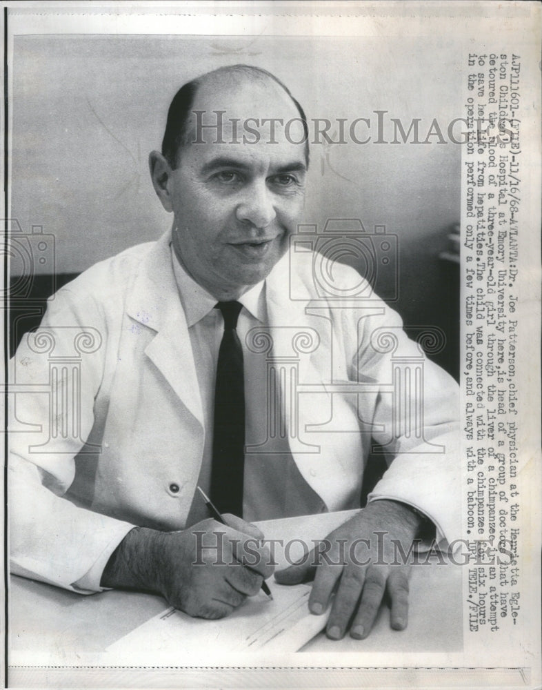 1968 Joe Patterson physician Henrietta - Historic Images