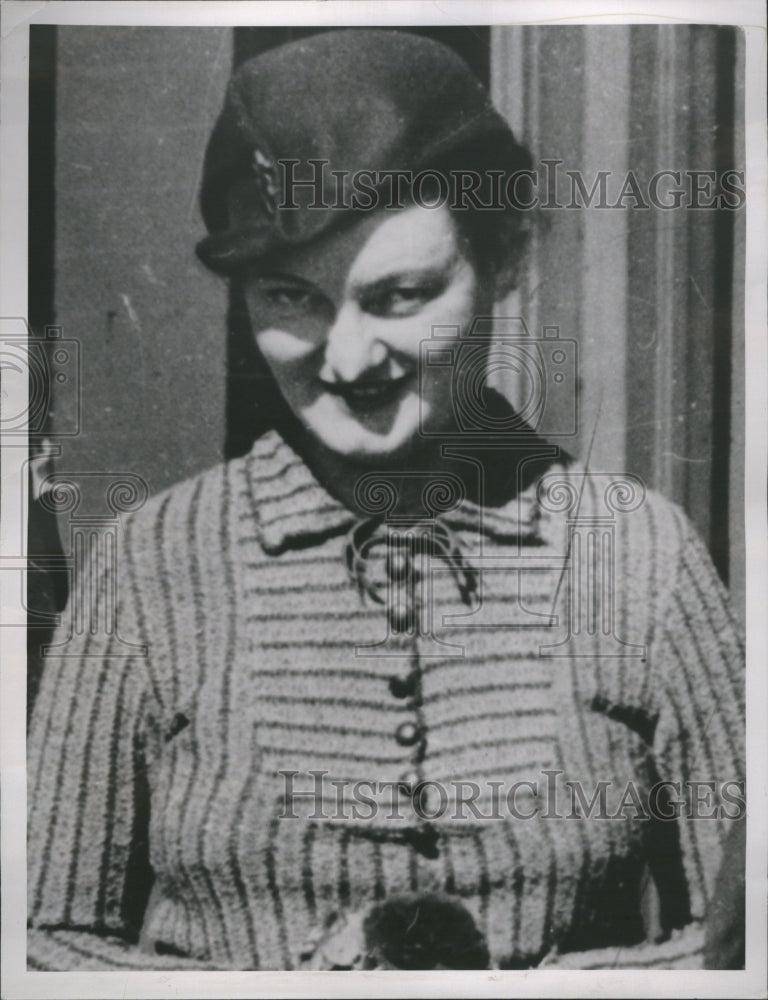 1939 Mrs. Robert T.Patterson Slain Slozery - Historic Images
