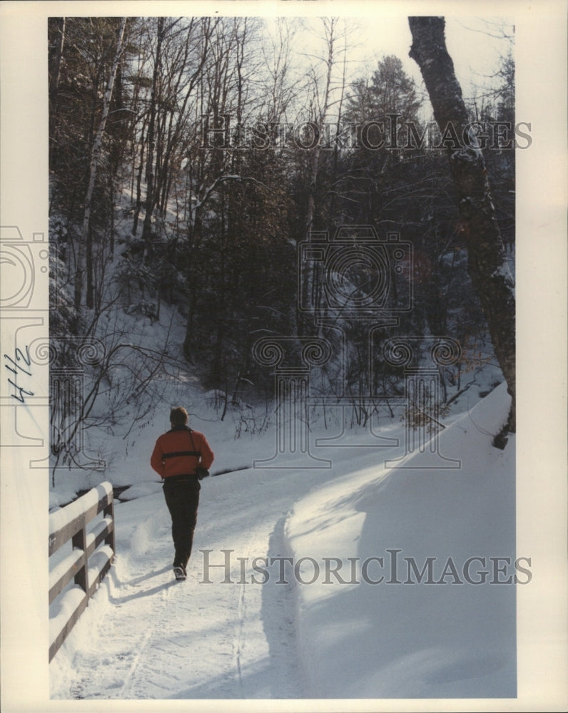 1982 Walking National Lake Pictured Rocks - Historic Images