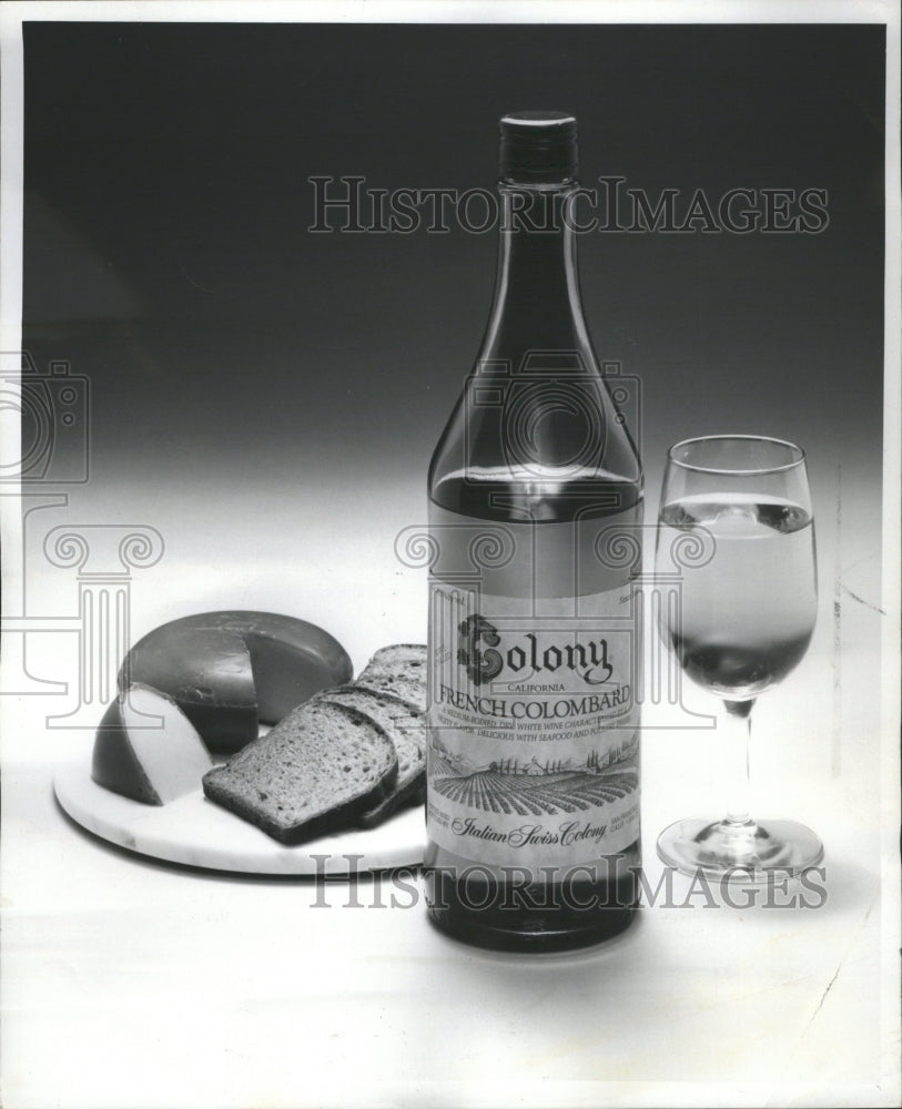 1991 Food Colony Wine Bottle Glass - Historic Images