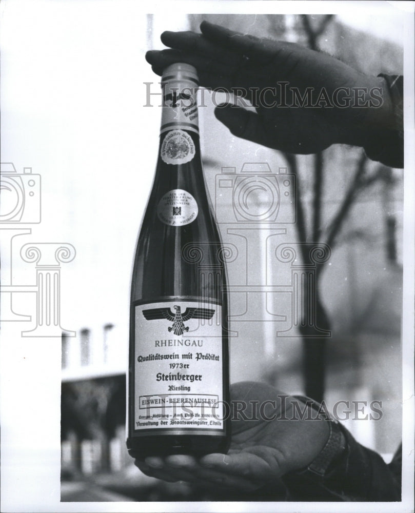 1978 Wine - Historic Images