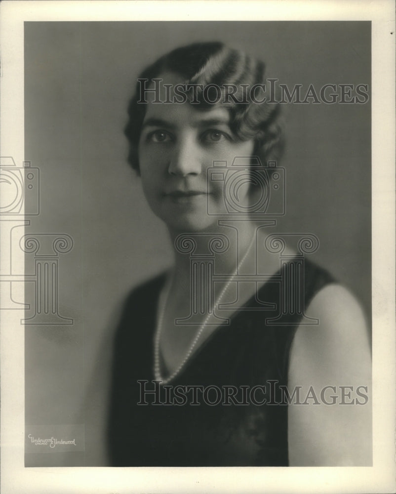 1934 Mrs Arthur J Lacy - Historic Images
