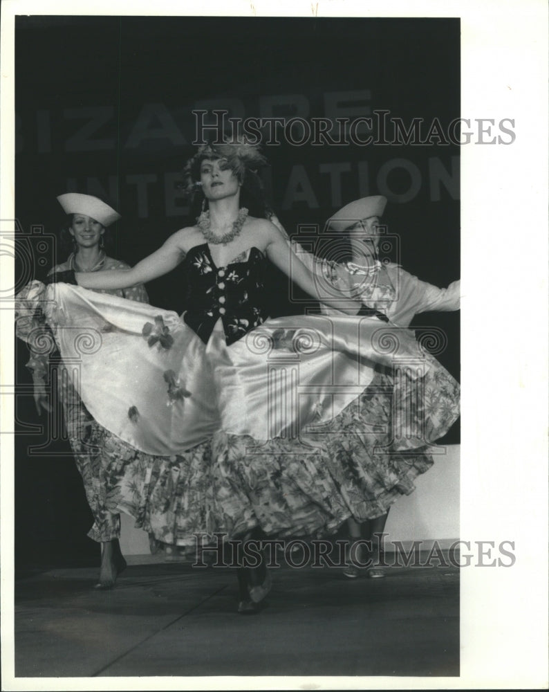 1985 Student Fashion Show Womens Models - Historic Images