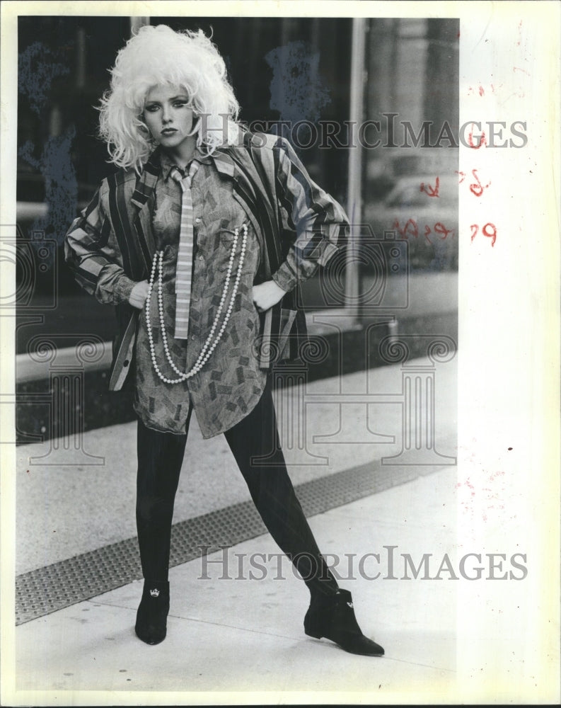 1985 Fashion Off-Beat Rocker Look - Historic Images