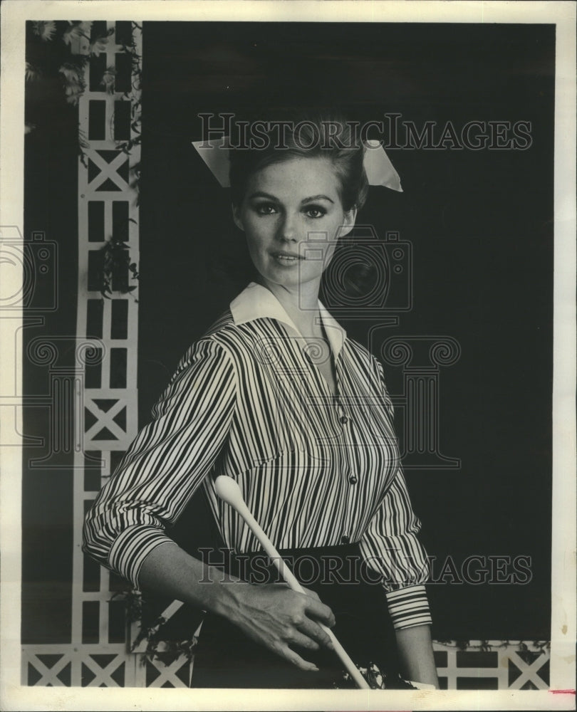 1964 Model Womens Fall Fashion Shirt V Neck - Historic Images