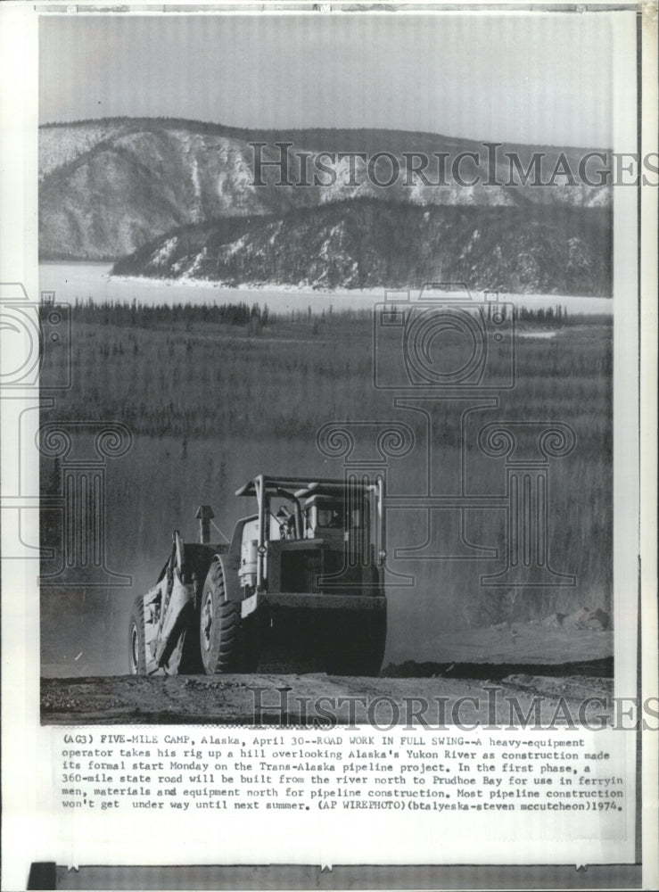 1974 Nortern Alaska Pipeline Construction - Historic Images