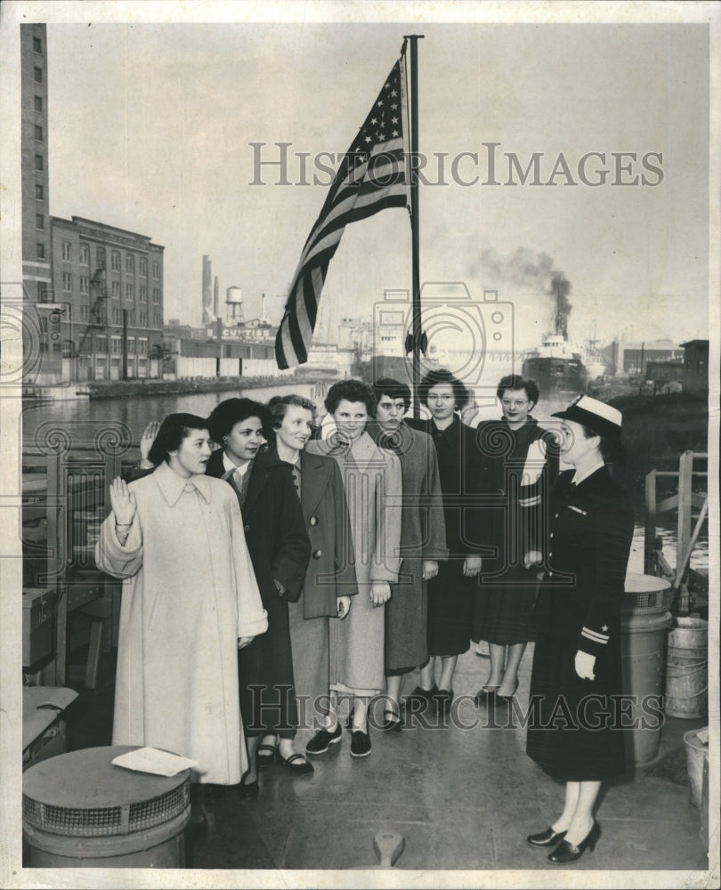 1952 U.S Navy Women - Historic Images