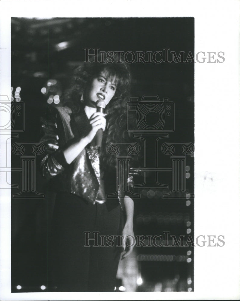 1989 Jessica Hahn at Million Dollar Saloon - Historic Images