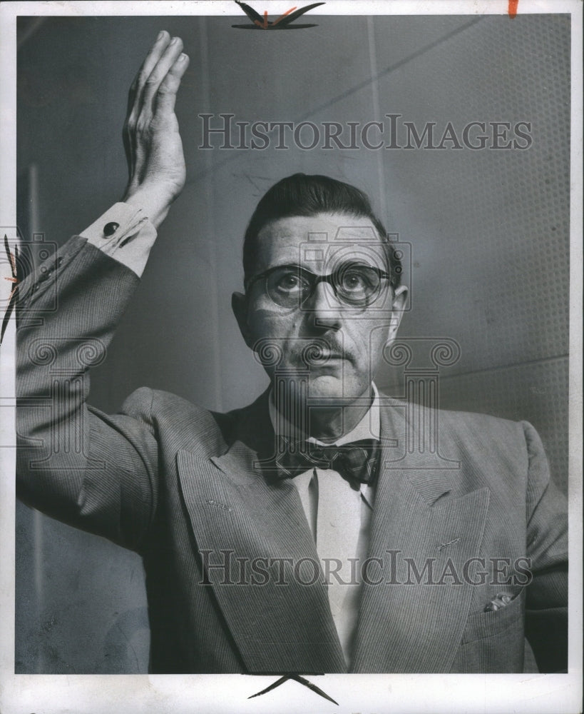1955 Austin Grant Suit Newscaster - Historic Images