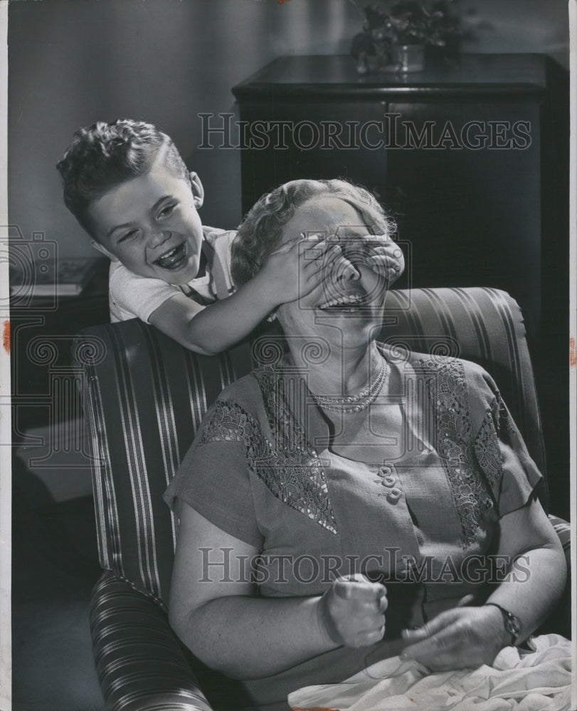 1956 Press Photo Grandmothers - Historic Images