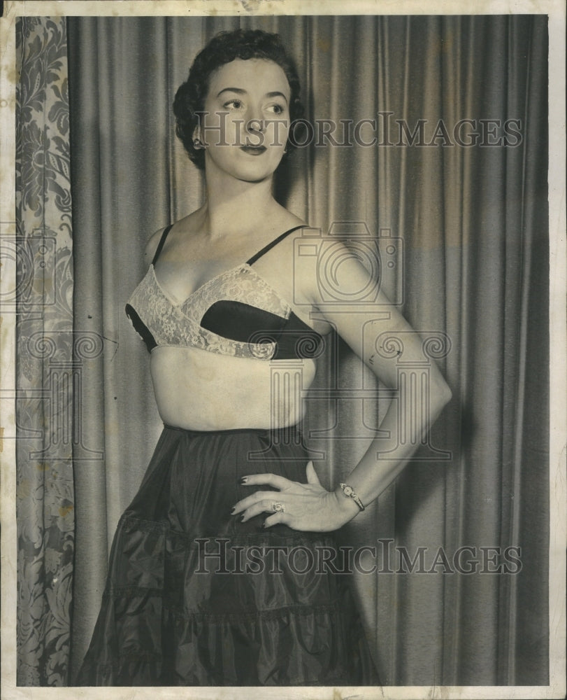1954 Vargina Evan Model New LookBra Deake H - Historic Images