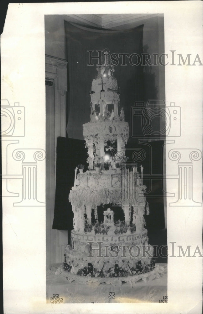1971 Press Photo Cake Form Food Flavorful Creme Sweet - Historic Images