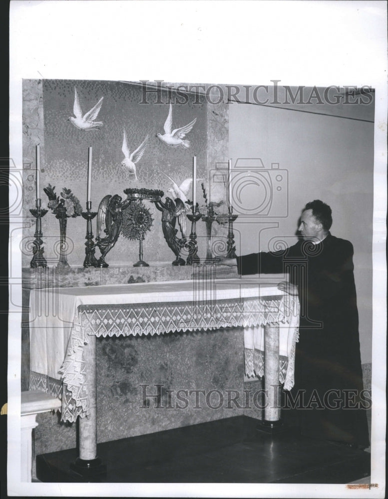 1946 Saint Frances Xavier Cabrini Saint Pop - Historic Images