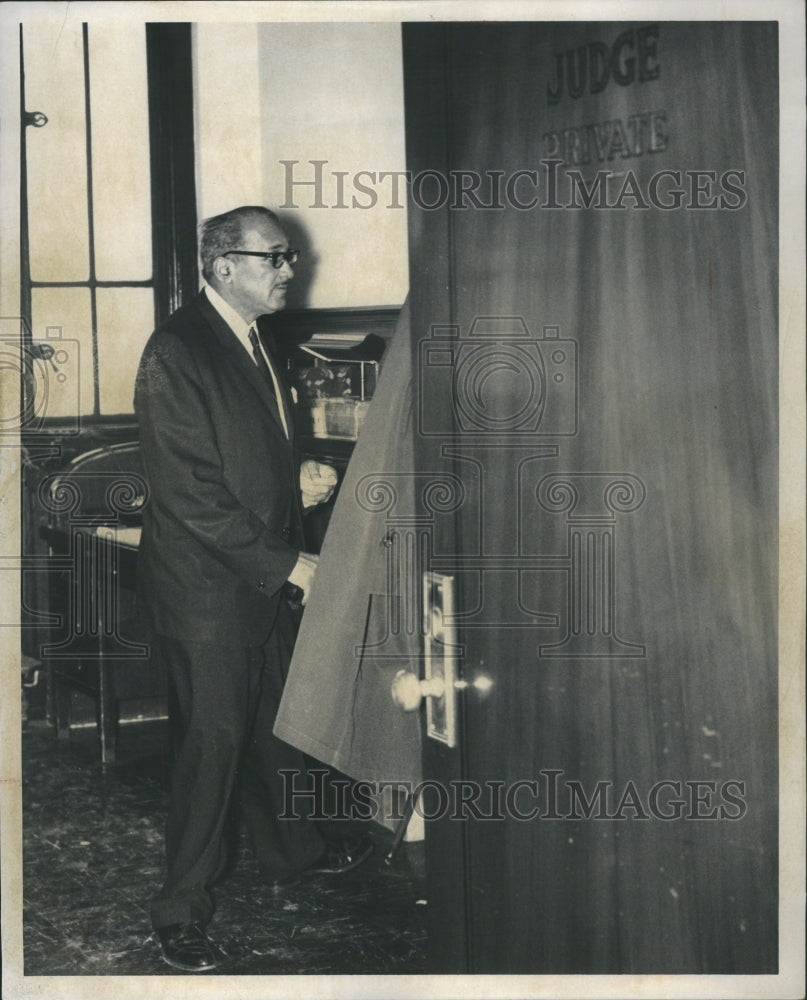 1964 Press Photo Daniel W.West Profile Picture Door - Historic Images