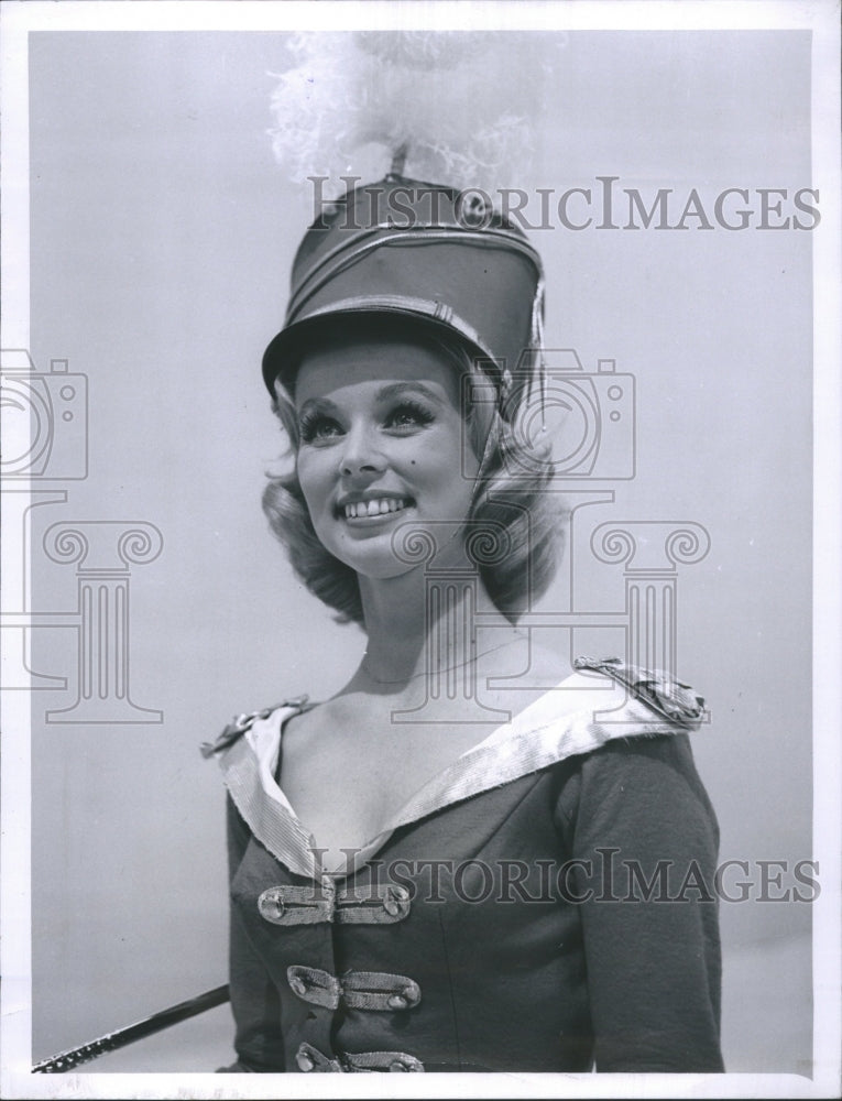 1965 Mary Lou Ryhal Singer Dancer - Historic Images