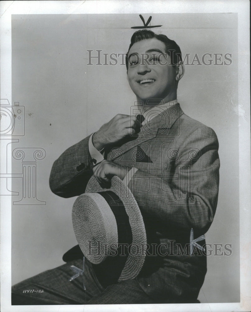 1952 Robert Merrill American operatic - Historic Images