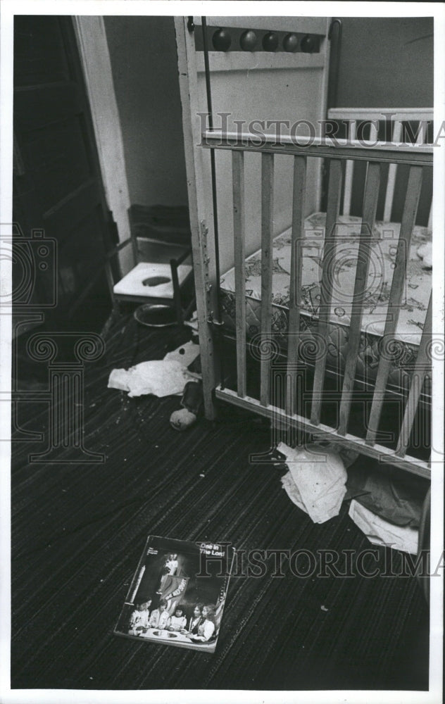 1981 Ortiz Residence Bedroom Child Patty Co - Historic Images