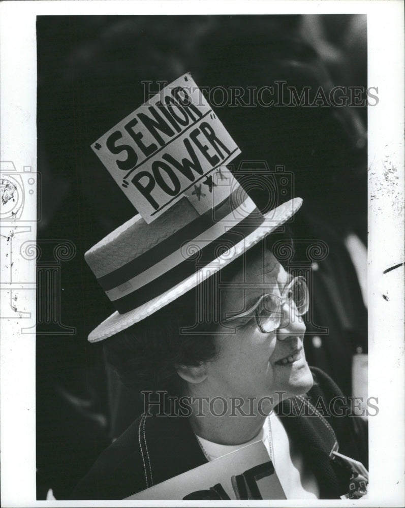 1982 Senior Citizen Other British GroupCase - Historic Images